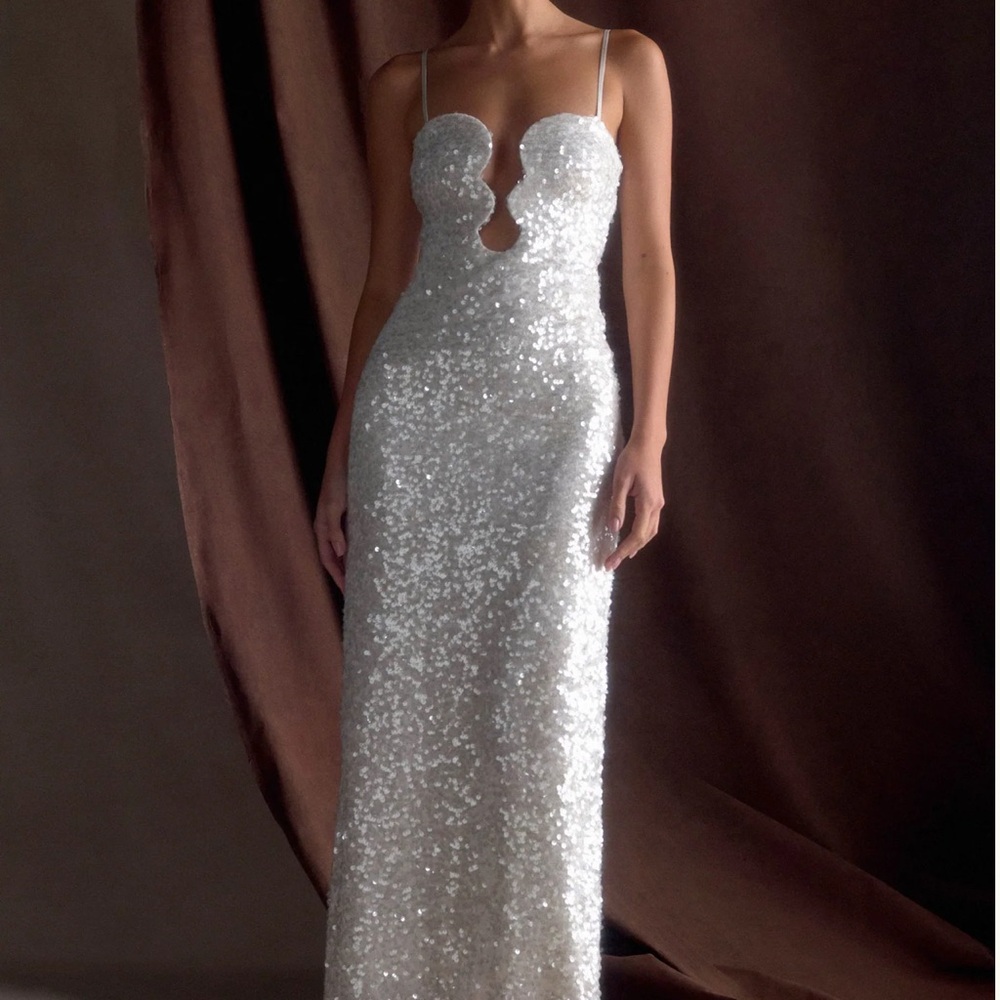 Meshki Makari Sequin Maxi Dress - White (Size M)